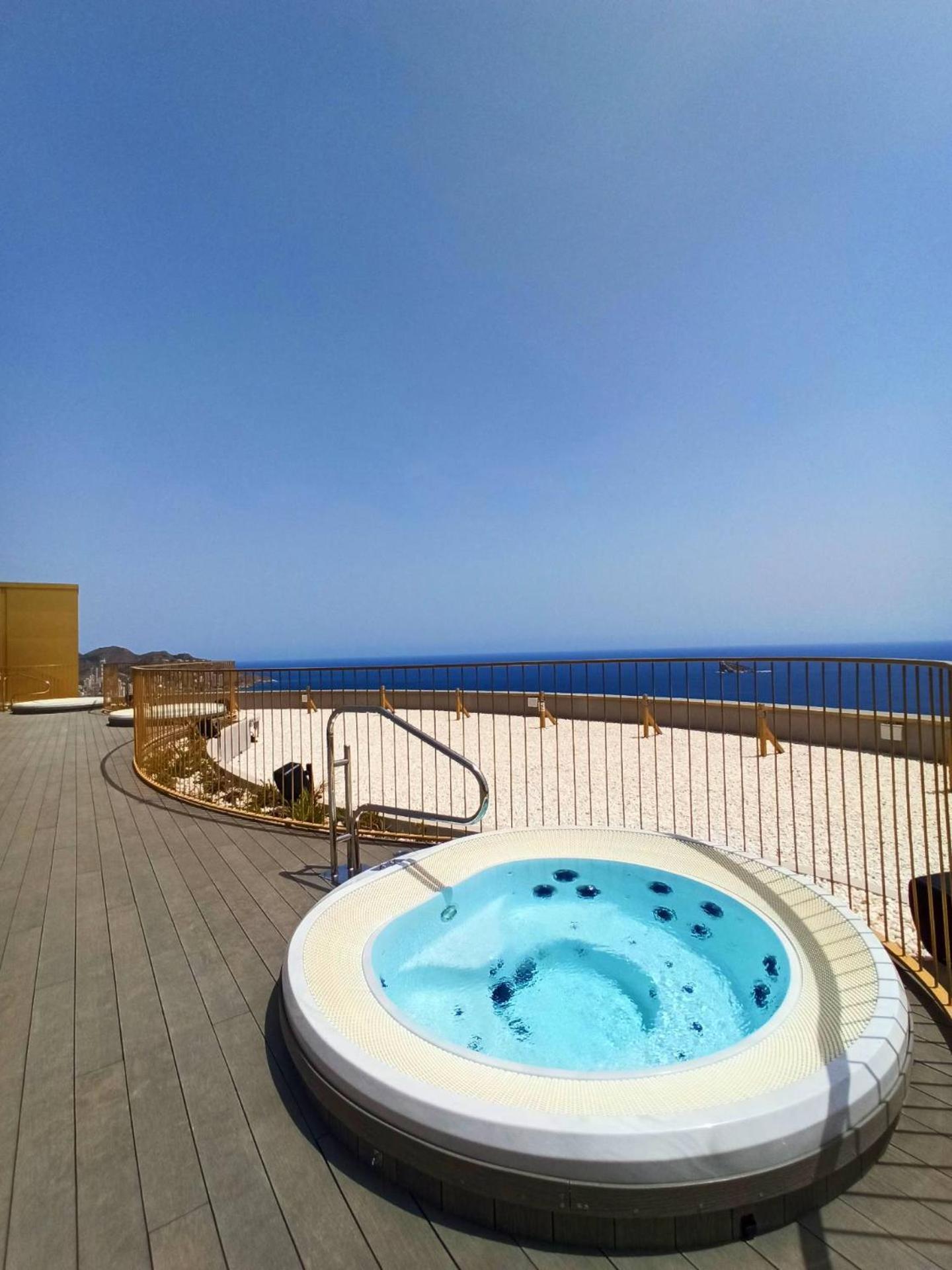 Intempo Benidorm Apartment By Agencia Poniente Eksteriør billede
